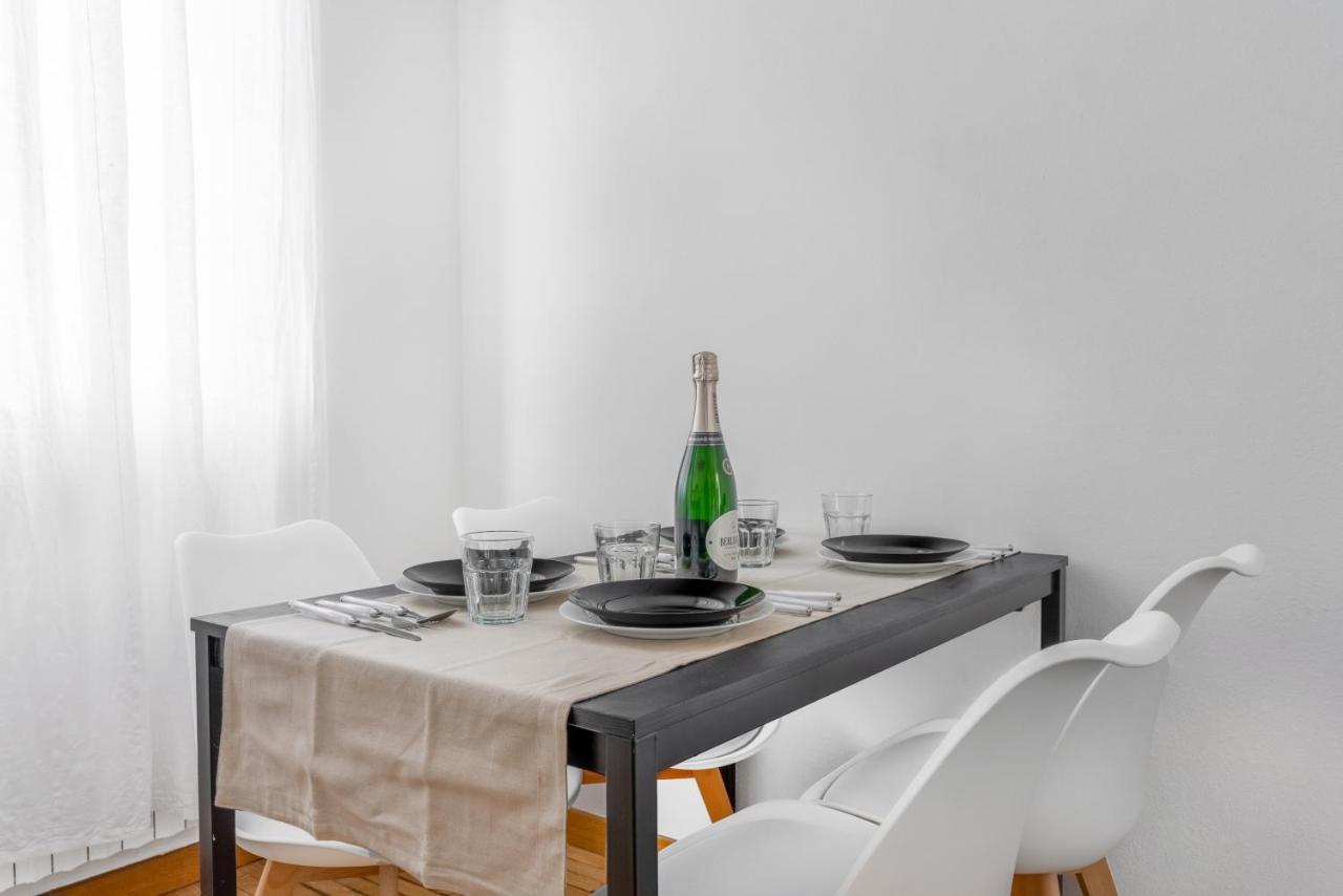 Duomo 7 Minuti Exclusive Apartment Vercelli ميلان المظهر الخارجي الصورة
