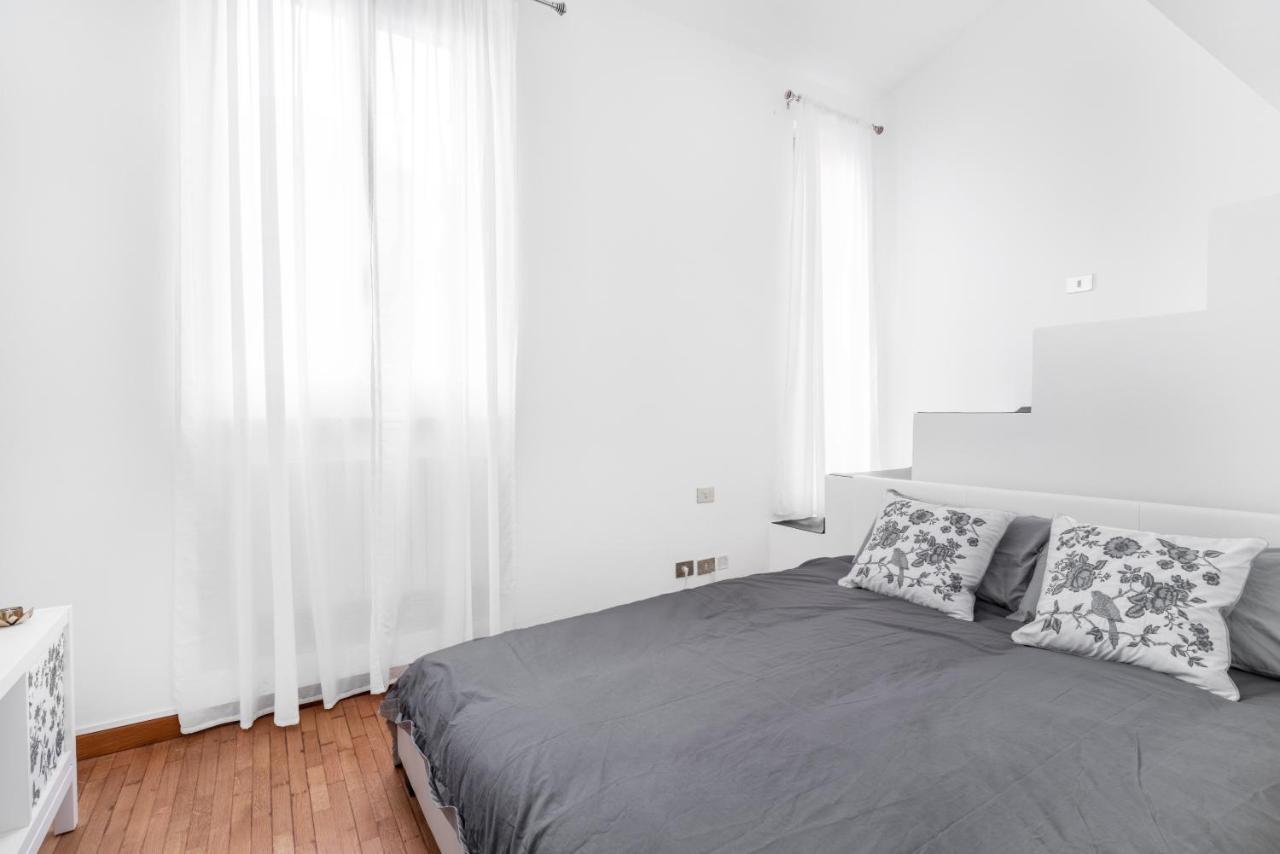 Duomo 7 Minuti Exclusive Apartment Vercelli ميلان المظهر الخارجي الصورة